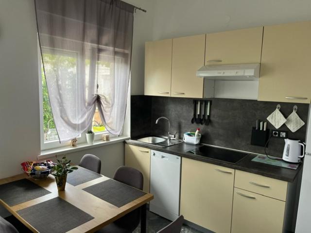 Apartman Laura 드라말리 객실 사진